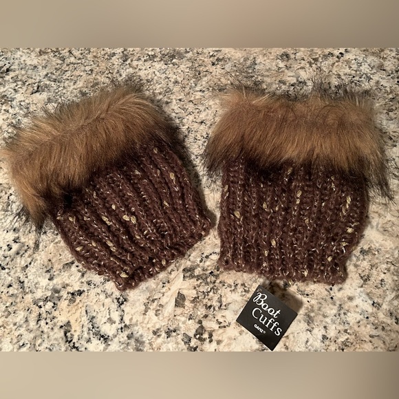 NWT Ganz Faux Fur Boot Cuffs Brown Gold Metallic Knit - Picture 2 of 11
